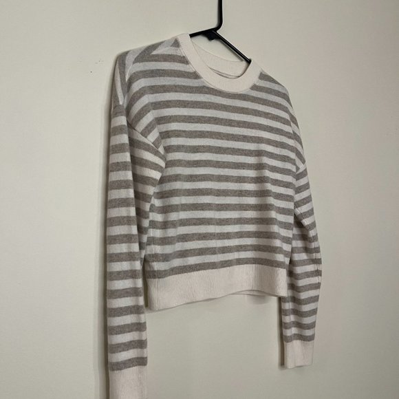 Abercrombie and Fitch 100% Cashmere Cream & Beige Stripe Sweater XXS - Picture 7 of 9